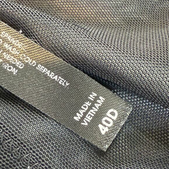 Torrid Curve Bra Size 40D 360 Back Smoothing Wire Free Push-Up Plunge Gothic - Picture 8 of 16